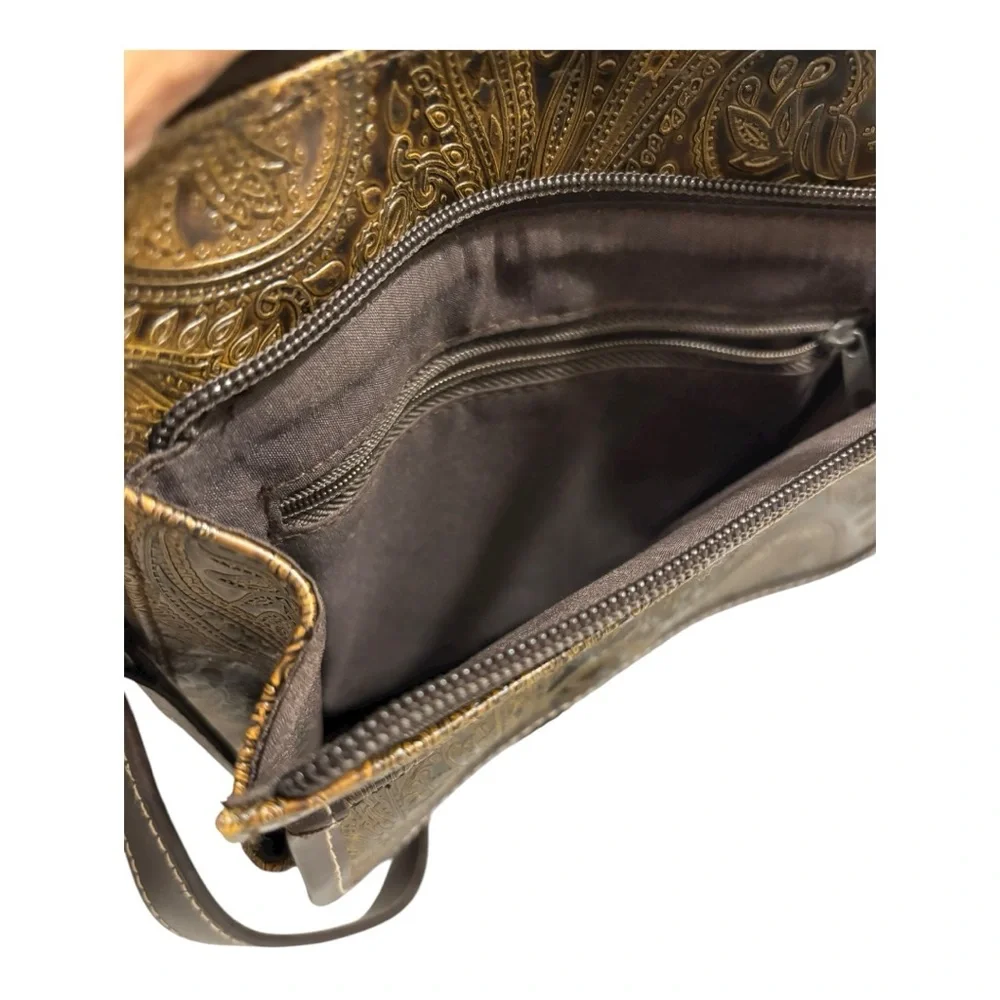 Relic by Fossil embossed paisley earthy rustic crossbody bohemian hobo bag. - Picture 6 of 9
